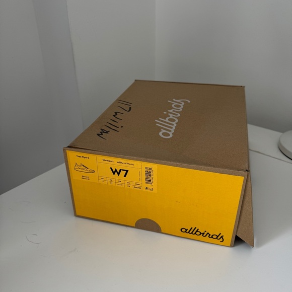 Allbirds Tree Flyers 2 White Shoes - Picture 5 of 5